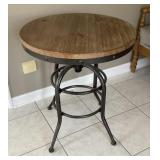 24" round side table