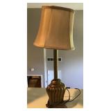 21' Table lamp