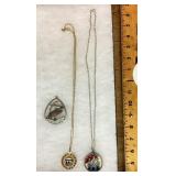 Bicentennial costume jewelry necklaces & pendant