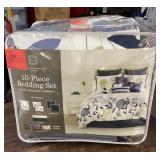 10-piece bedding set