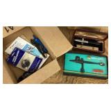 Airbrushes and accessories