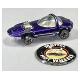 1967 Hot Wheels red line Silhouette with button