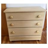 3-drawer chest