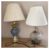 Pair of lamps --25' and 27'