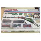 Lionel HO railroading set