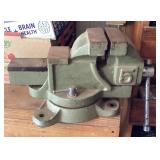 5' vise --no brand