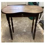 Vanity table with drawer