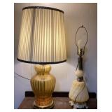 2 table lamps
