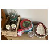 Christmas dishes lot