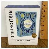 Bibliophile ceramic vase