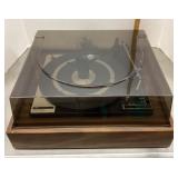 Soundesign Model 435 turntable