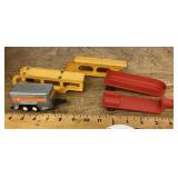 5 Tootsietoy trailers