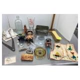 Small collectibles clean up lot