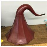 Victrola horn