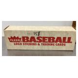 Complete 1989 Fleer baseball card set