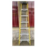 7' Keller heavy duty stepladder