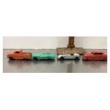 4 Tootsietoy vehicles