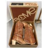 Women's Acme cowboy boots Size 6.5M
