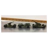 3 Tootsietoy military cars