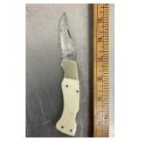 Bear Hunter folding knife