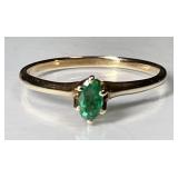 14k gold ring with green stone (emerald?)