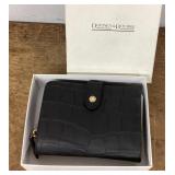 Dooney & Bourke wallet
