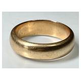 14k gold wedding band