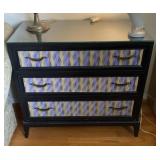Chest of drawers 18 x 34 x 31' tall