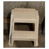 Plastic step stool
