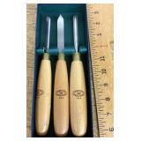 Crown Tools wood carving kit