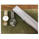 2 watches and watchband