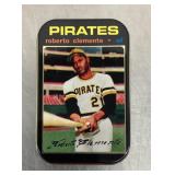 Roberto Clemente baseball cards in tin