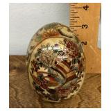 Decorated ceramic egg