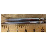 2 advertising pens