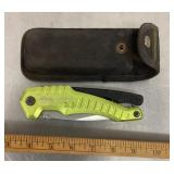 Kilimanjaro multi tool with pouch