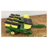 Ertl John Deere 4-row tractor planter