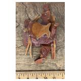 Miniature saddle