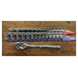 NEW Kobalt 3/8" ratchet and sockets
