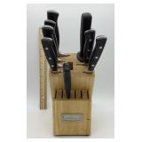 7 Cuisinart knives in block with sharpener