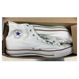 Unisex Converse All-Star tennis shoes Size M14/W16
