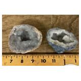 2 geodes