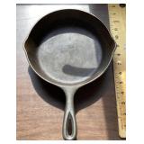 SK No. 5 cast iron skillet
