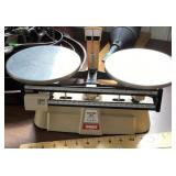 Ohaus balance scale
