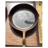 JRXD No. 7 cast-iron skillet