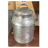 Galvanized 4 quart milk can
