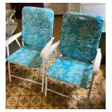 2 folding lawn chairs