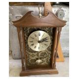 Shelf clock