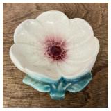 Pottery flower dish