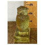 Degenhart glass owl figure