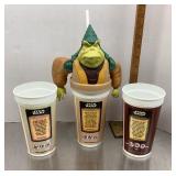 Star Wars cups and topper